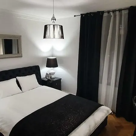 Apartament Twarda Warschau